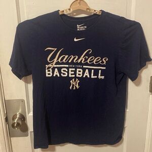 New York Yankees Shirt (BIN I)